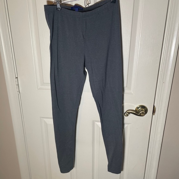 AERO grey leggings